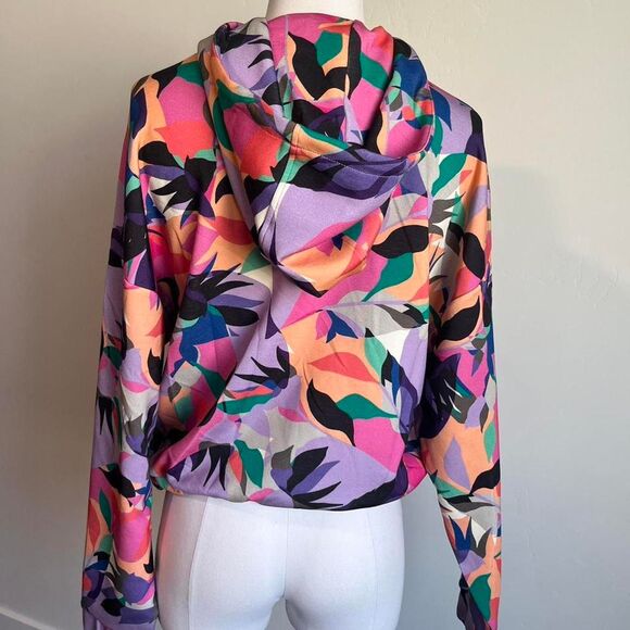 NWT multi-colored Isabella hoodie. Size 1x. - Picture 4 of 5